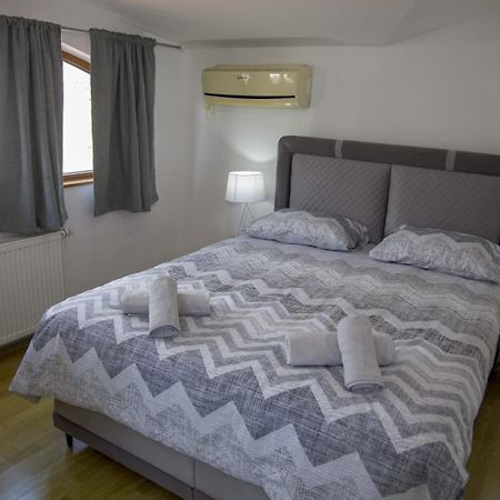 Apartmani Kamelia Мостар Экстерьер фото